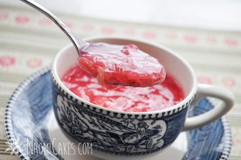Easy 4-Ingredient Homemade Rhubarb Sauce [Recipe] - NaomiCakes