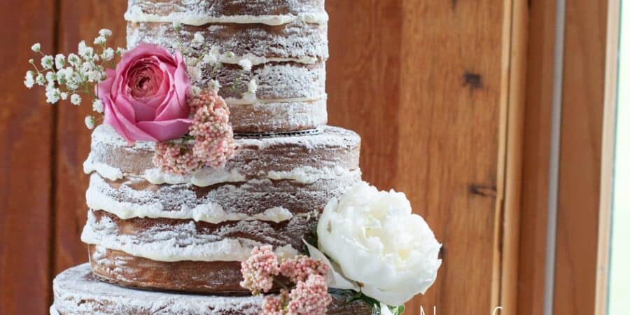 How To Choose Wedding Cake Flavors