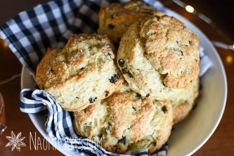 Currant Scones [Recipe] - NaomiCakes