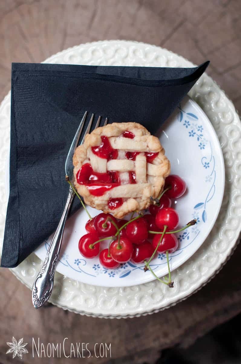Easy Homemade Miniature Cherry Pie Tarts [Recipe]